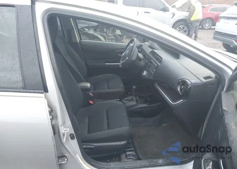 2016 Toyota Prius C Three из США, поврежденный, VIN JTDKDTB32G1139265